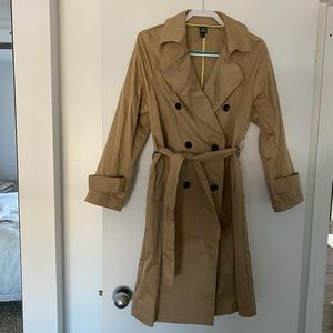 Wild Fable tan raincoat S
